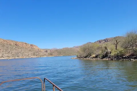 Canyon Lake Marina and Campground