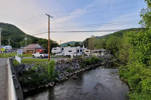 Creek Side RV Park