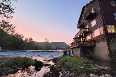 Creek Side RV Park