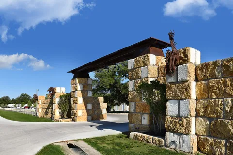Blanco Settlement Cabins and RV Park