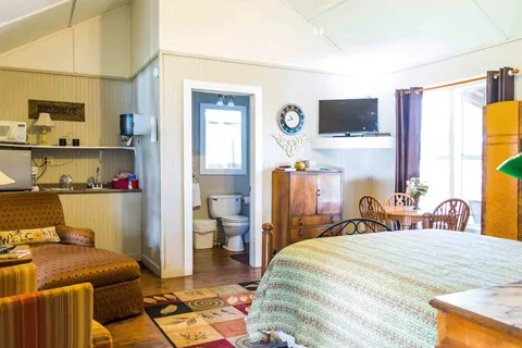 Blanco Settlement Cabins and RV Park