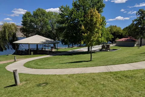 Spring Canyon Campground - Lake Roosevelt National Recreational Area