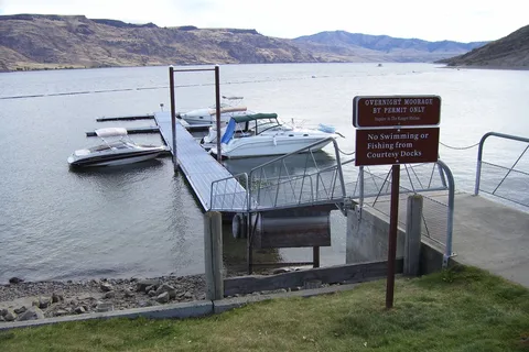 Spring Canyon Campground - Lake Roosevelt National Recreational Area