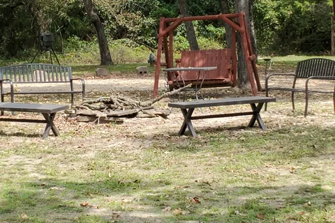 Texas Log Cabin RV Park