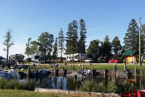 Paradise Point RV Park