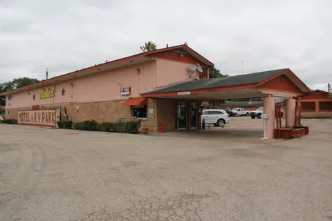 Wildflower Inn and RV Park