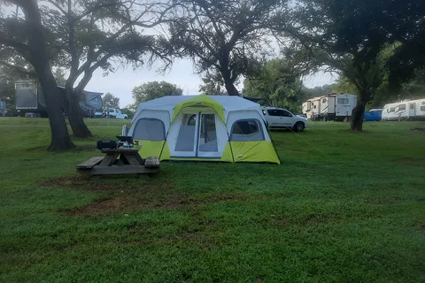 Horseshoe Flats Campground