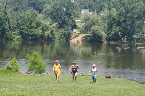 Horseshoe Flats Campground