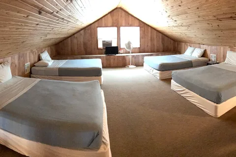 Lees Grand Lake Resort and RV