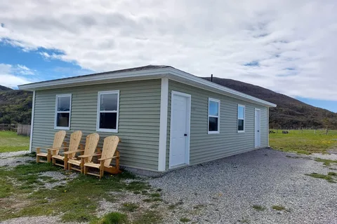 Elephants Head RV Park and Gros Morne Glamping