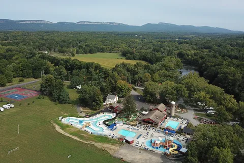 Yogi Bear’s Jellystone Park™ Camp-Resort: Lazy River
