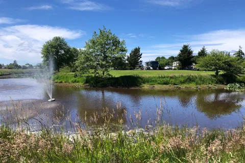 Lewis and Clark Golf and RV Resort