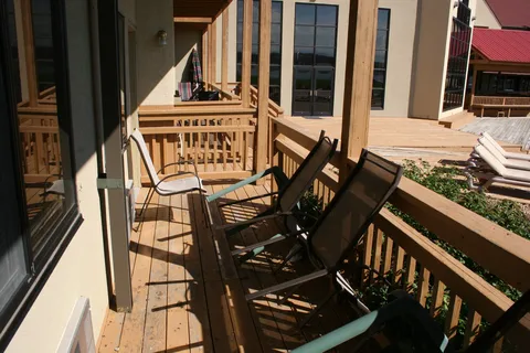 Cedar Shore Resort