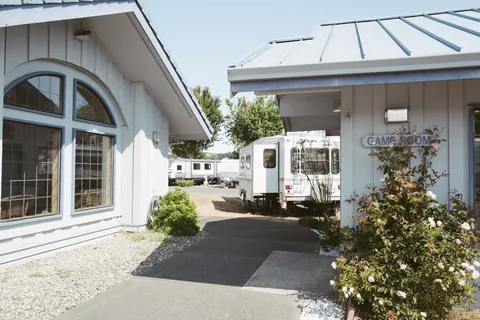 Lucky Loggers RV Park