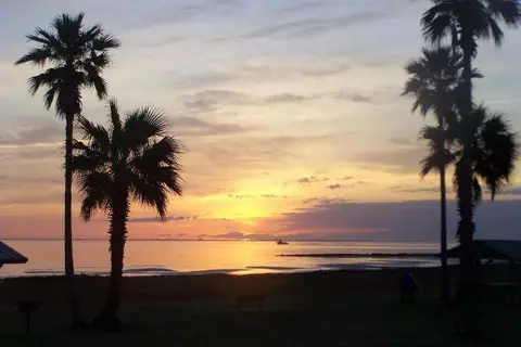 Beacon 44 RV Park