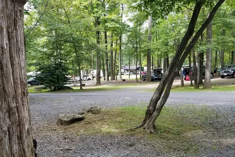 Colonial Woods Family Resort