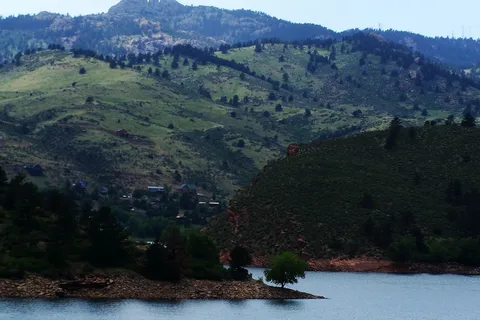 Horsetooth Inn & RV Park