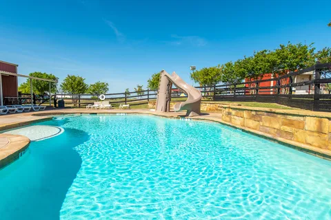 Yogi Bear's Jellystone Park™ Camp-Resort: Wichita Falls