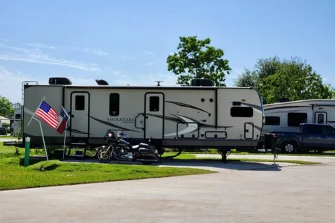 Jackie's Place RV Resort