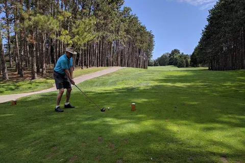 Six Foot Bay Resort and Golf Club