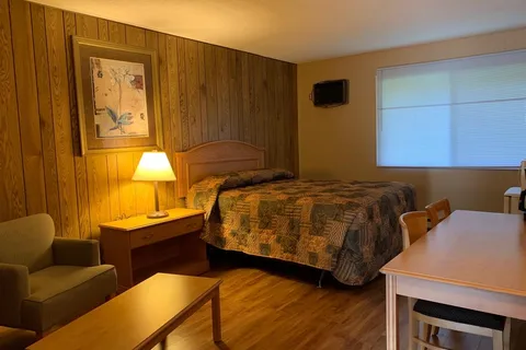 Greenwood Motel and RV Park