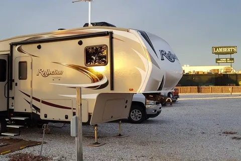 Lambert's Cafe RV Park