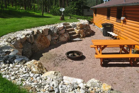 Restmore Inn