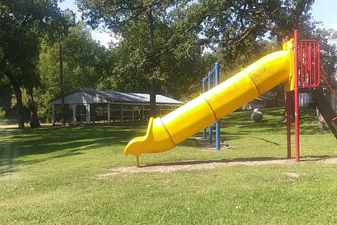 Shady Oaks Campground