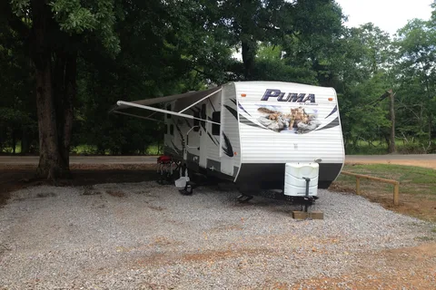 Country Dogs RV Park