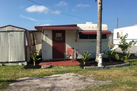 Summer Breeze RV Park