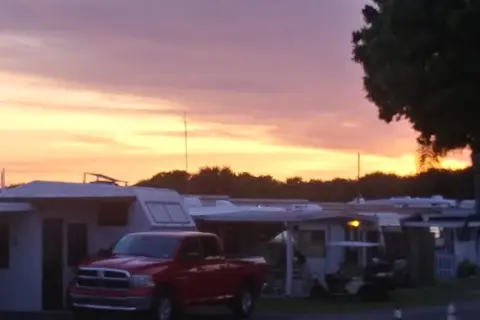 Summer Breeze RV Park