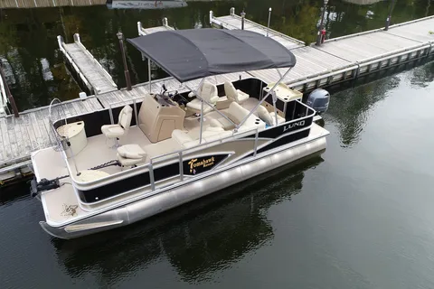 Tomahawk Resort And RV Park