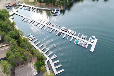 Tomahawk Resort And RV Park