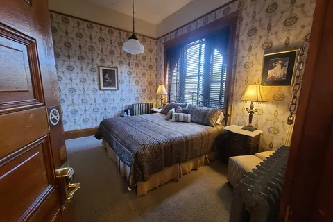 Cripple Creek Hospitality House & Travel Park