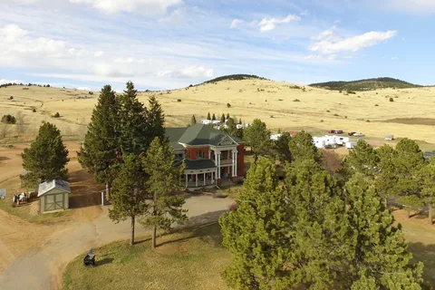 Cripple Creek Hospitality House & Travel Park