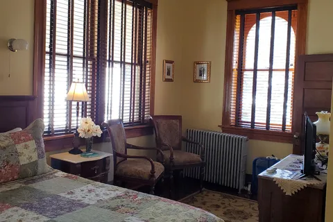Cripple Creek Hospitality House & Travel Park