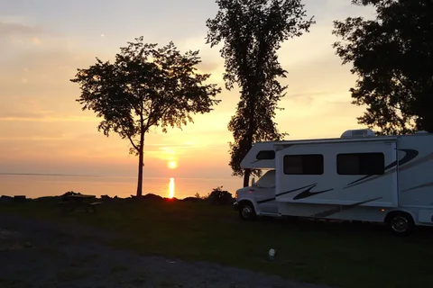 Sun Outdoors Association Island