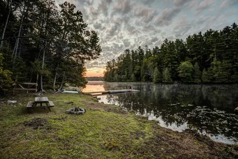 Tiny Village Bon Echo