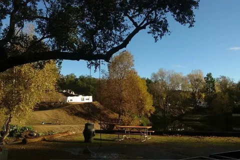 Champagne Lakes RV Resort