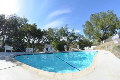 Champagne Lakes RV Resort