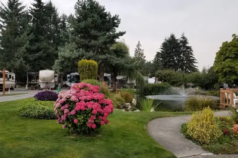 Rainbow's End RV Park