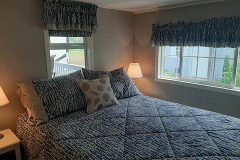 Tomahawk Lodge Resort and RV Park