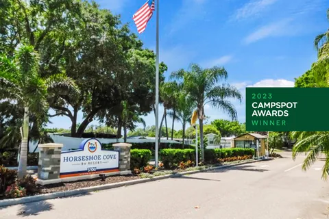 Horseshoe Cove RV Resort