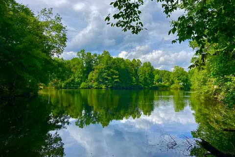 Breaks Interstate Park
