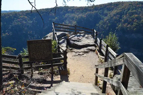 Breaks Interstate Park