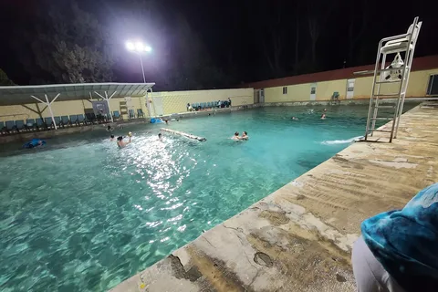 Banbury Hot Springs