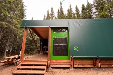 Loutre - Laurentides Reserve