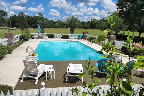 Pebble Hill RV Resort
