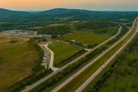 Hog Valley RV and Treehouse Resort