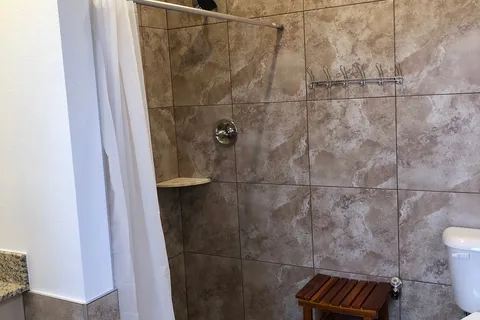 Hog Valley RV and Treehouse Resort